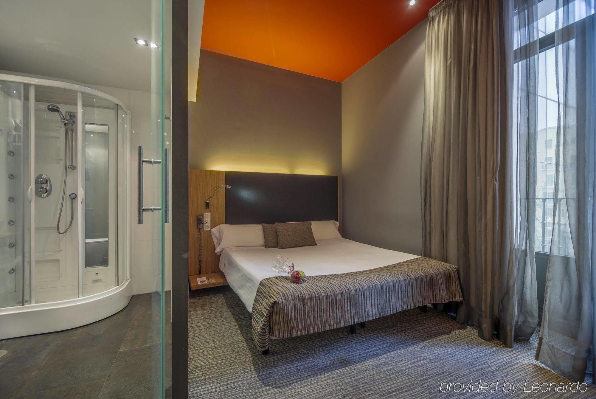 Hotel Petit Palace Plaza Del Carmen Madri